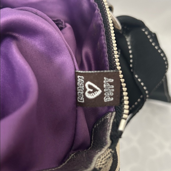 Coach Grey/Black Signature C Print Classic Poppy Travel Tote Bag Purse 🌺🌺 - Picture 10 of 16